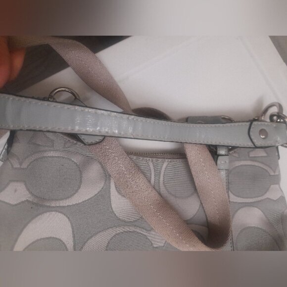 Coach F19435 Shoulder Crossbody Hand Bag - Picture 5 of 11